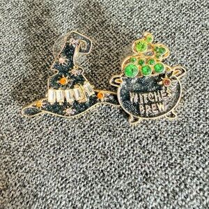 BaubleBar Witch Hat and Cauldron Earrings - Black, Green, Gold